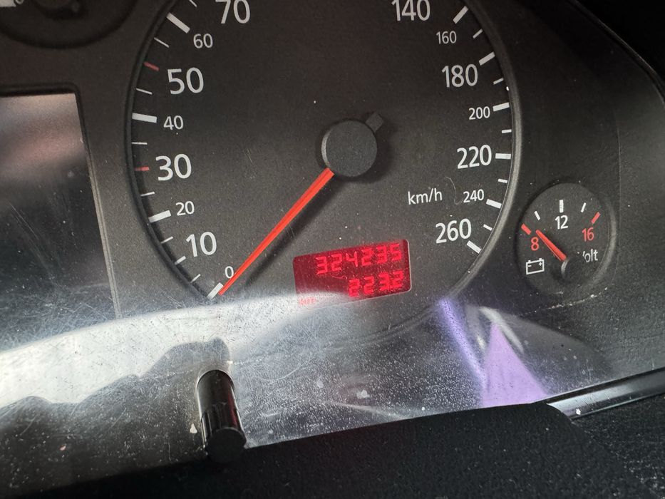 Продам авто ауді а6с5 газ бензин 2,8