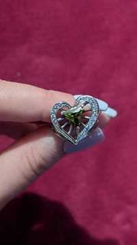 Серебряное кольцо в форме сердца 925 проба
