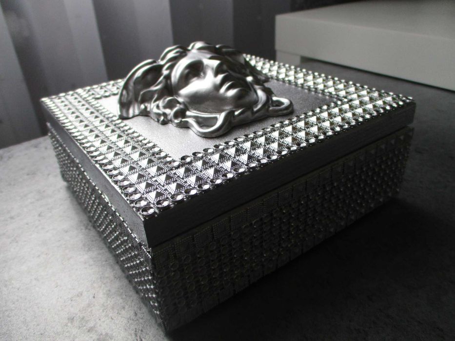 Handmade-Szkatulka z meduza Versace- na bizuterie,drobiazgi (12)