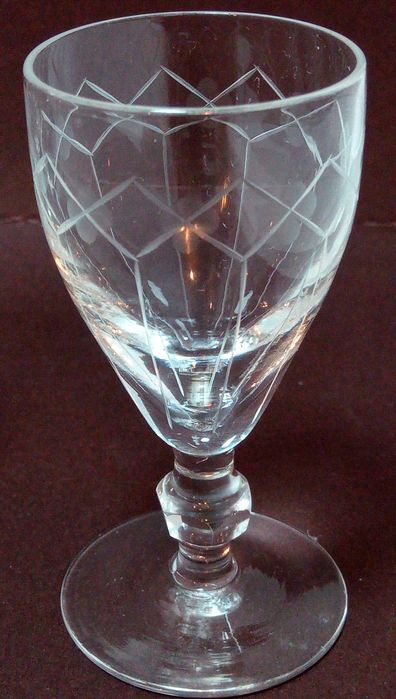 Licoreira em vidro mais 6 cálices