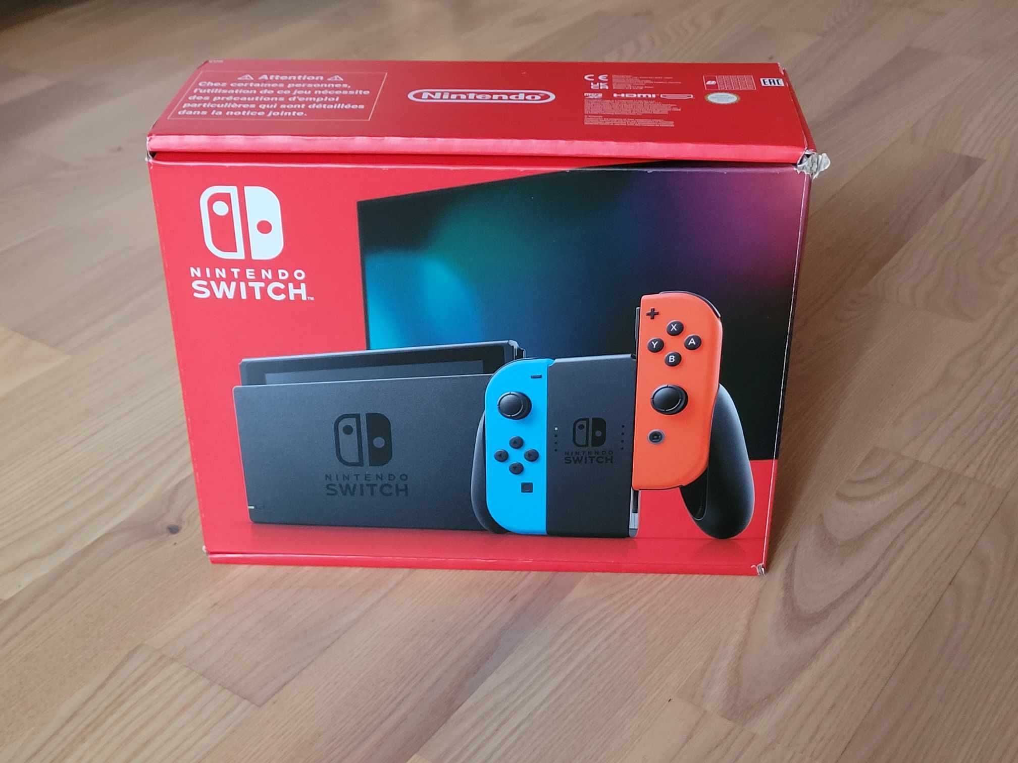 Konsola Nintendo Switch + Case + Szkło hartowane