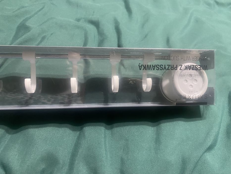 Wieszak z przyssawką Smukee