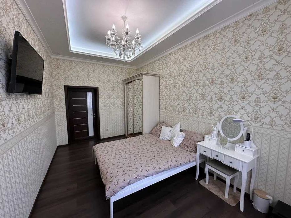 Продажа. Дом с ремонтом. Левый берег, р-н ж/м Клочко