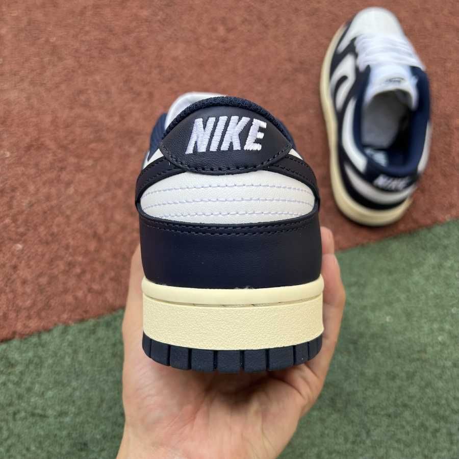 Nike Dunk low "Vintage Navy"