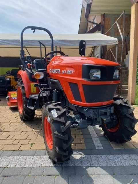 "STANIAK" Ciągnik traktor Kubota EK1-261