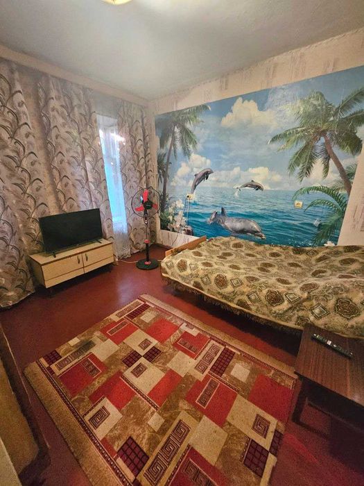 Продам 2к. квартиру, Колонтаївська/Автовокзал, 1/3, 33м, свій двір