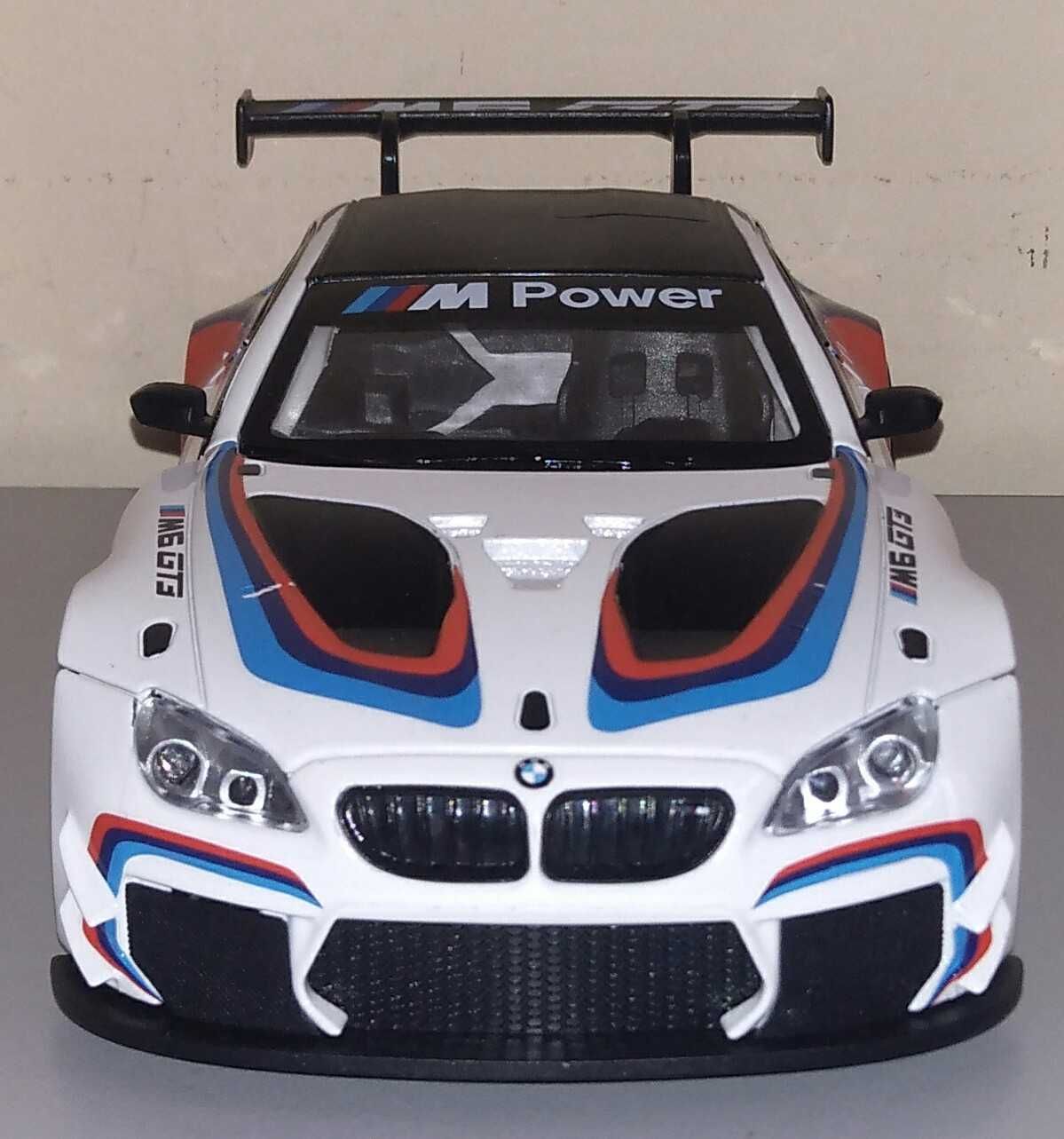 BMW M6 GT3 модель 1:24 Автопром. Металл, звук свет