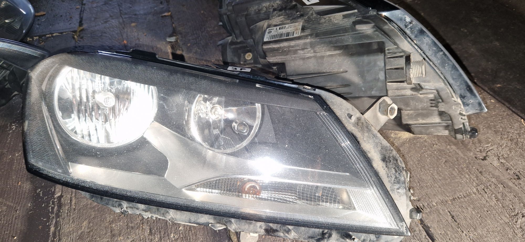 Lampy passat b7 zwykłe