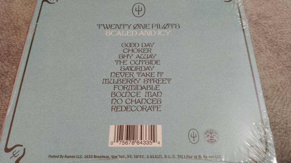 twenty one pilots - scaled and icy. запечатанный американский cd