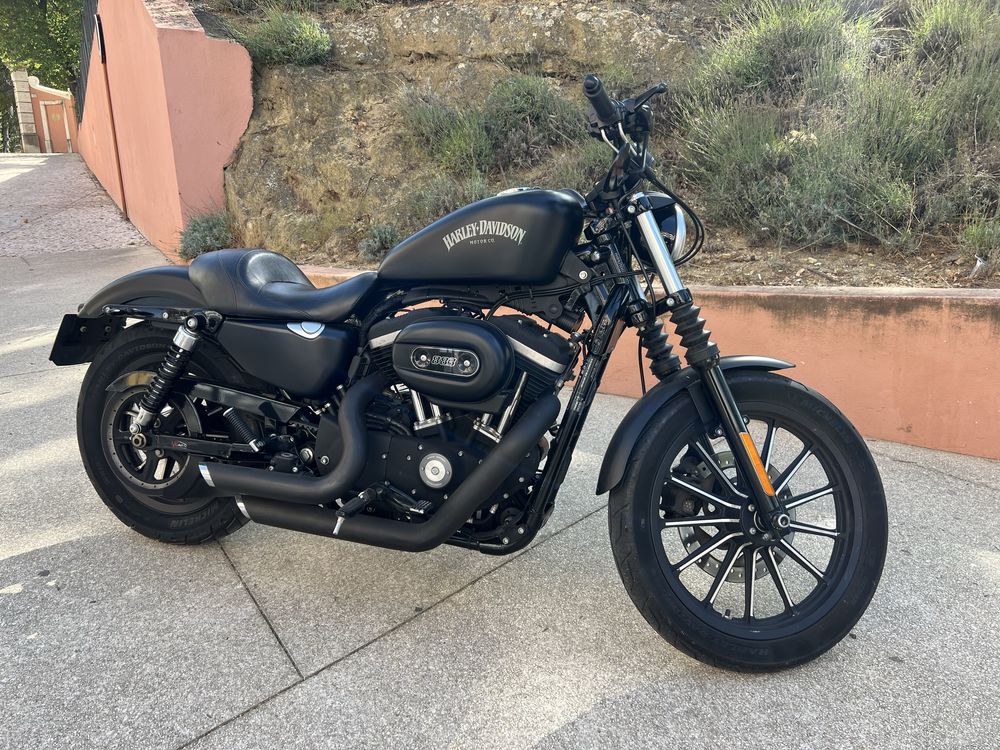 Harley Davidson 883