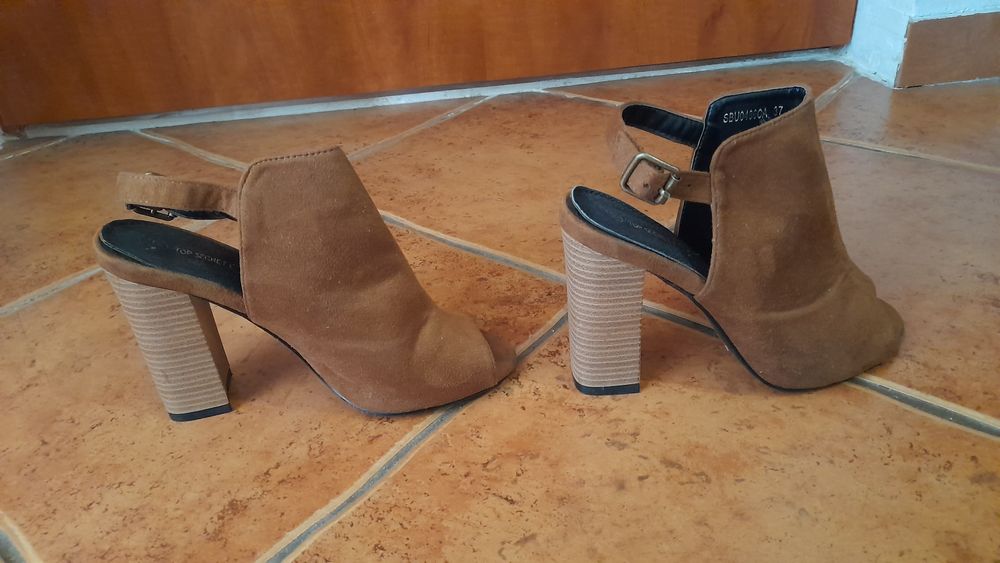 Botki letnie,sandaly na slupku 37 top secret