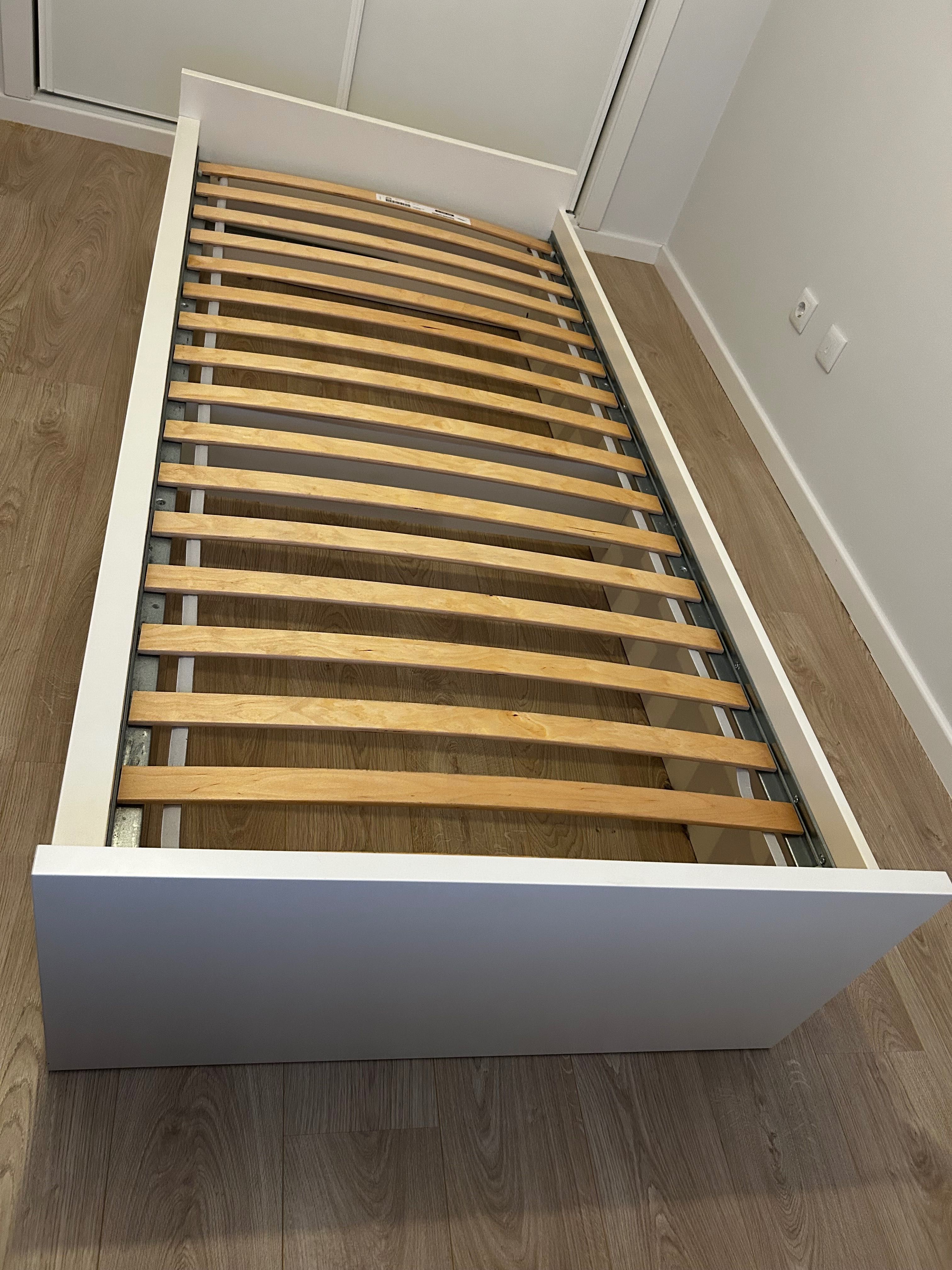 Cama individual IKEA