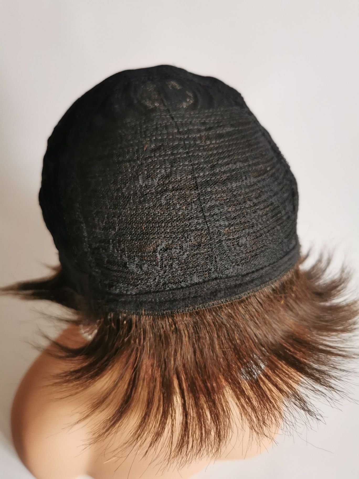 Темно руса натуральна перука Ремі. 100% натуральне волосся