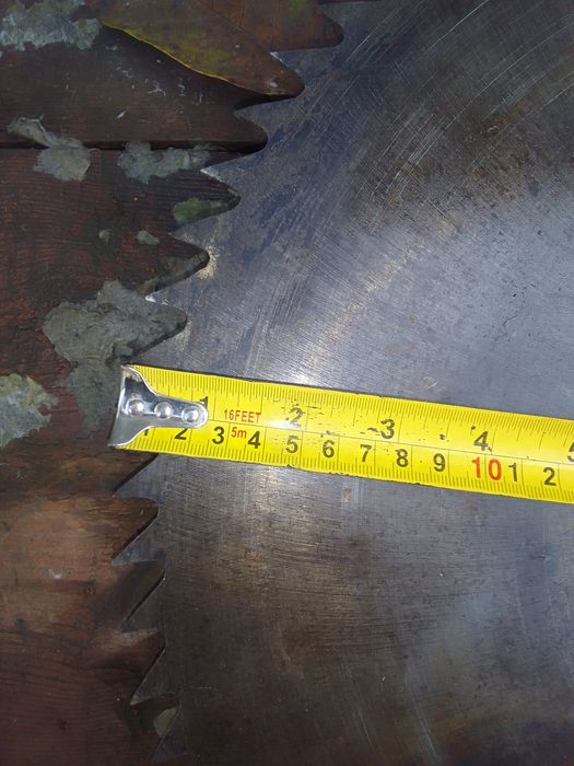 Пила циркулярочна