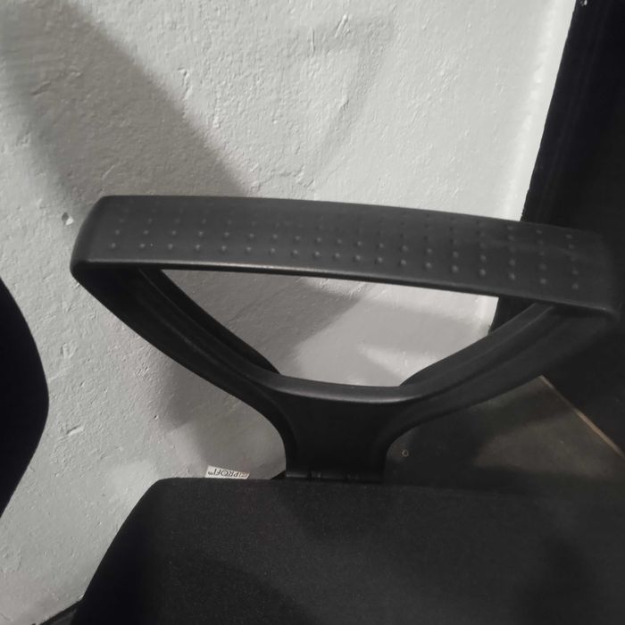 Profim Raya 21 S markowy ergonomiczny fotel krzesło obrotowe biurowe