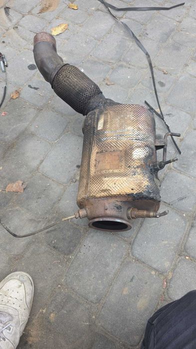 Katalizator BMW F01 F02 F07 F10 F11 3.0 N57N N57D30A 258KM