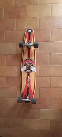 Skate longboard customizado- Mindless Marauder, Divine, Bolzen, Randal