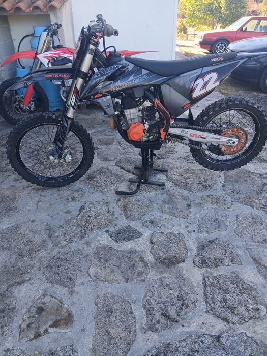 Ktm sxf 450 de 2020 matriculada em muito bom estado para venda