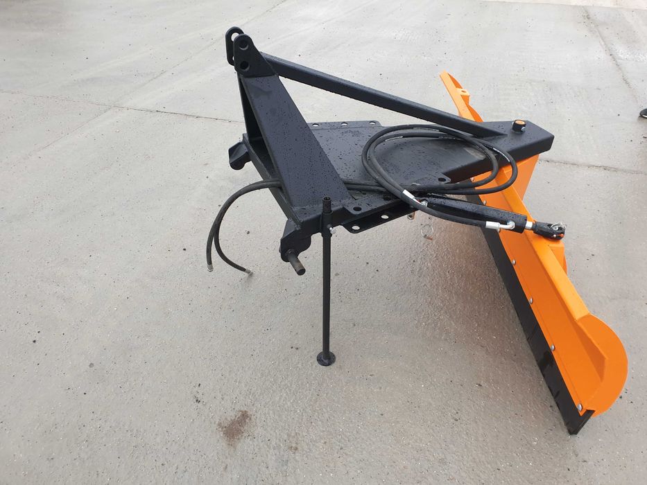 Pług do śniegu na tył-OBROTOWY 360 stopni do ciągnika spych