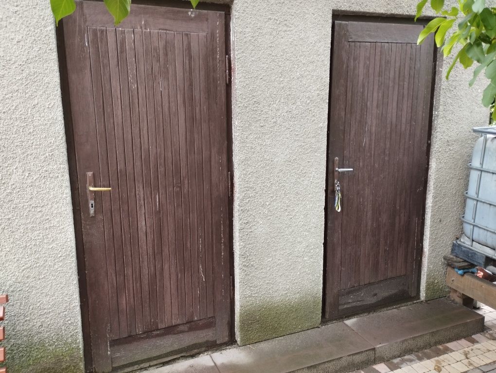 Drzwi z okienkiem, drewniane, solidne, z demontażu