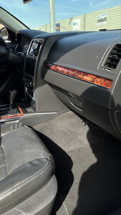 CHRYSLER 300c 3.0 TOURING V6 Automativo | Luxo, Porencia e Conforto