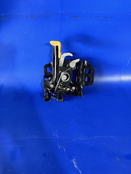 Замок капота   Ford Edge 2019