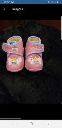 Vendo Pantufas Chicco tamanho 18 como novas