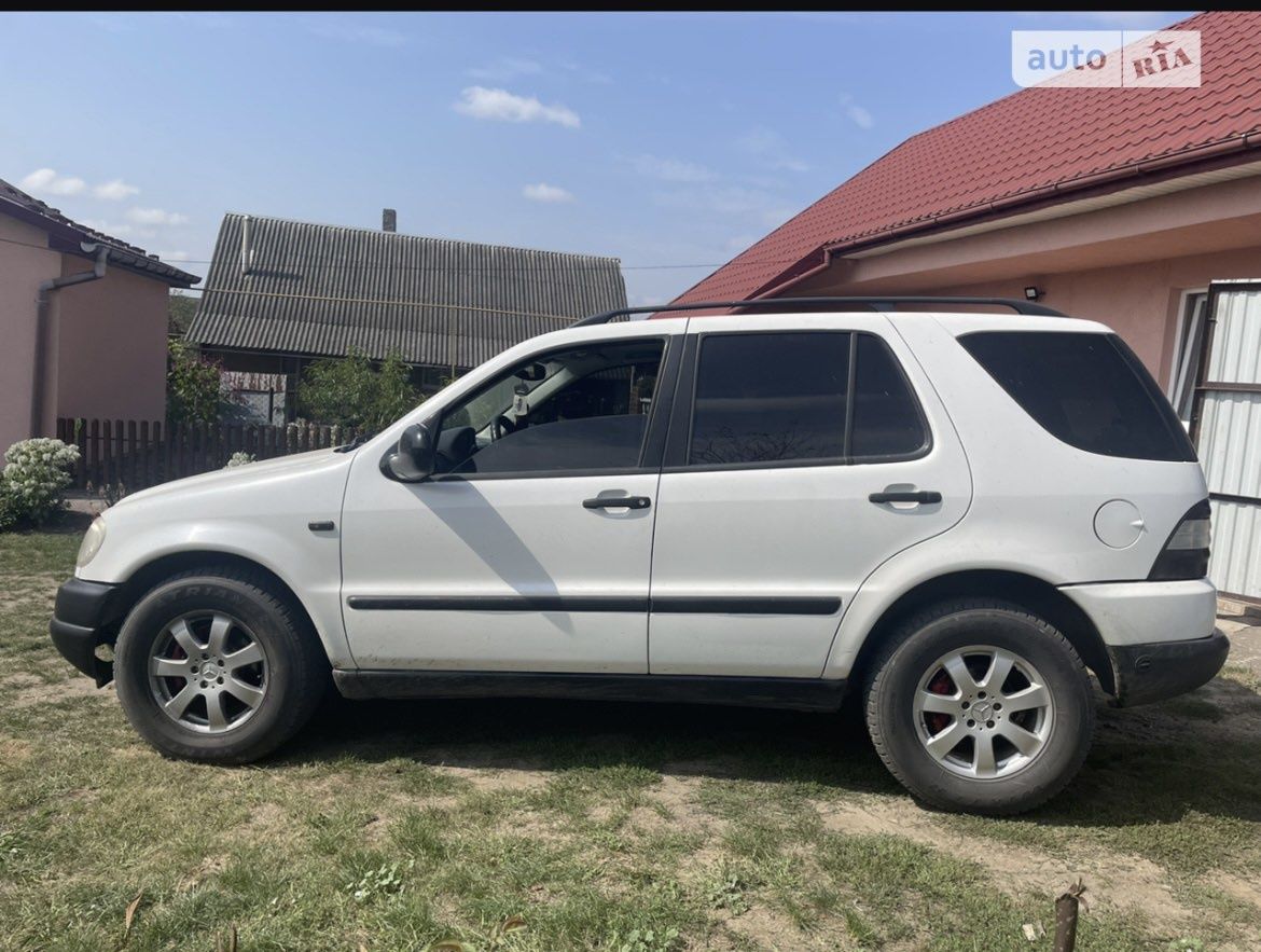 Продам Mercedes-Benz ML320