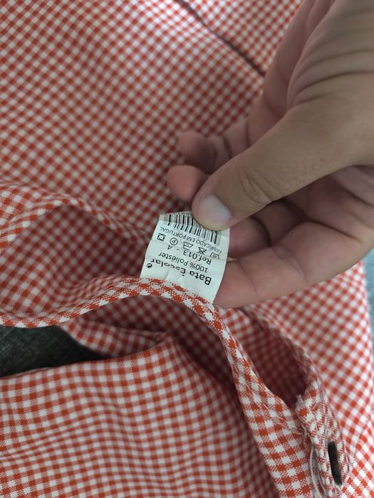 Bata escolar/ bibe escolar