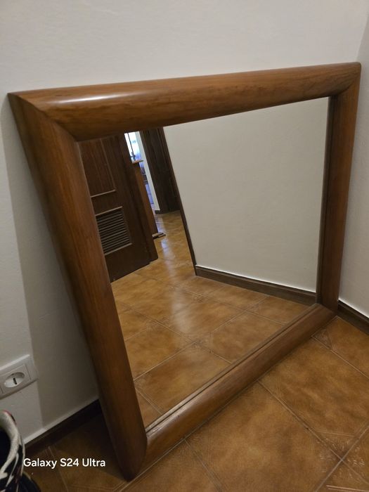 Espelho de cerejeira