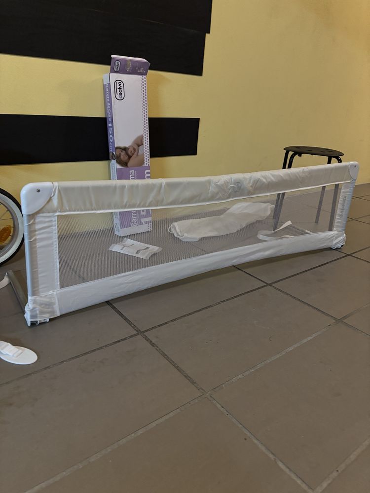 Barreira de segurança para cama com 150cm