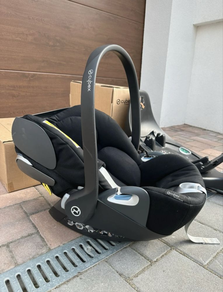 Nosidełko/ fotelik Cybex z bazą obrotową