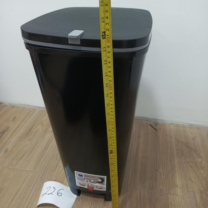 Kosz na śmieci KIS czarny 45l