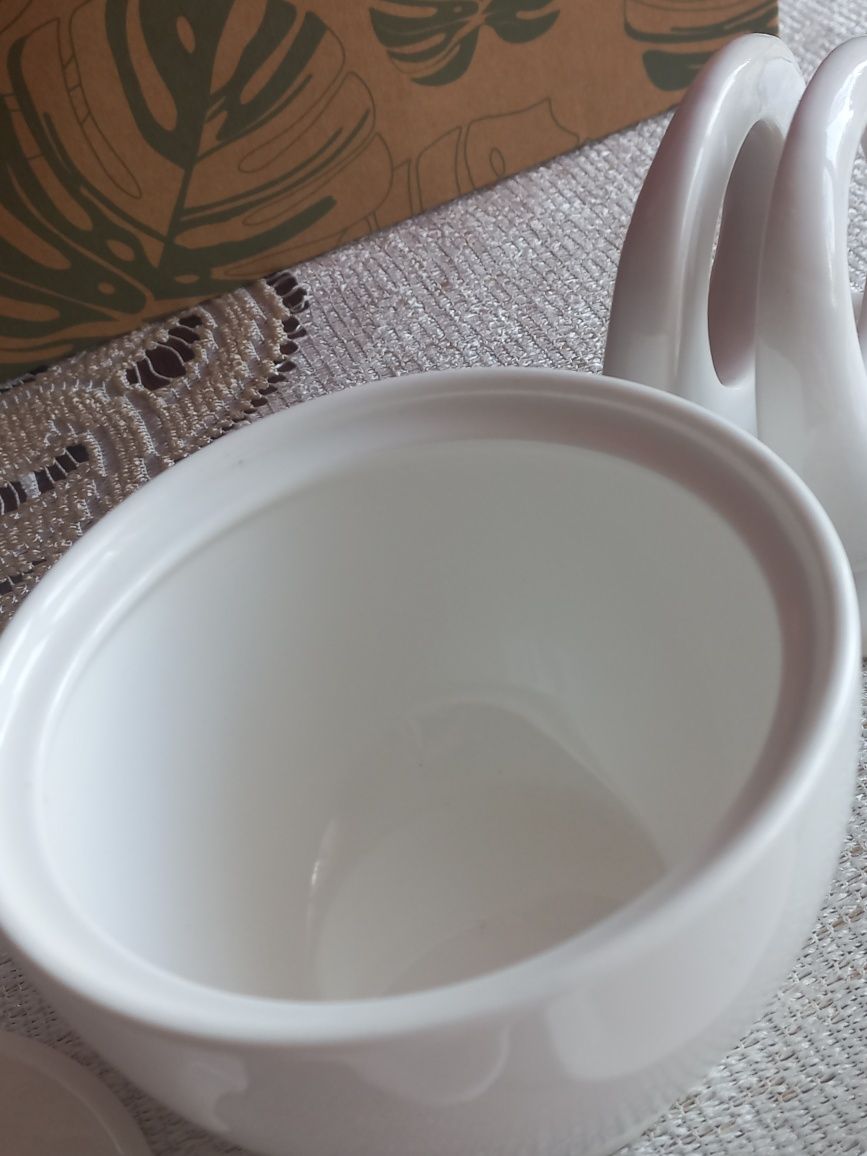 Cukiernica serwetnik filiżanka ambition porcelana