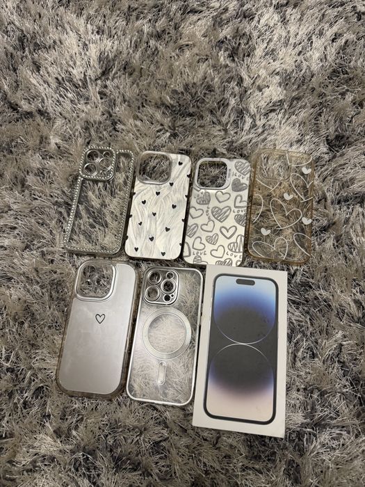 Iphone 14 pro 512 g (в подарунок 6 чохлів )