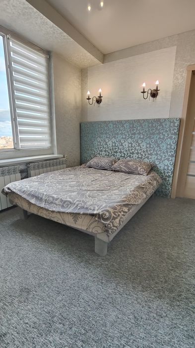 Сдам видовую квартиру пр. Поля