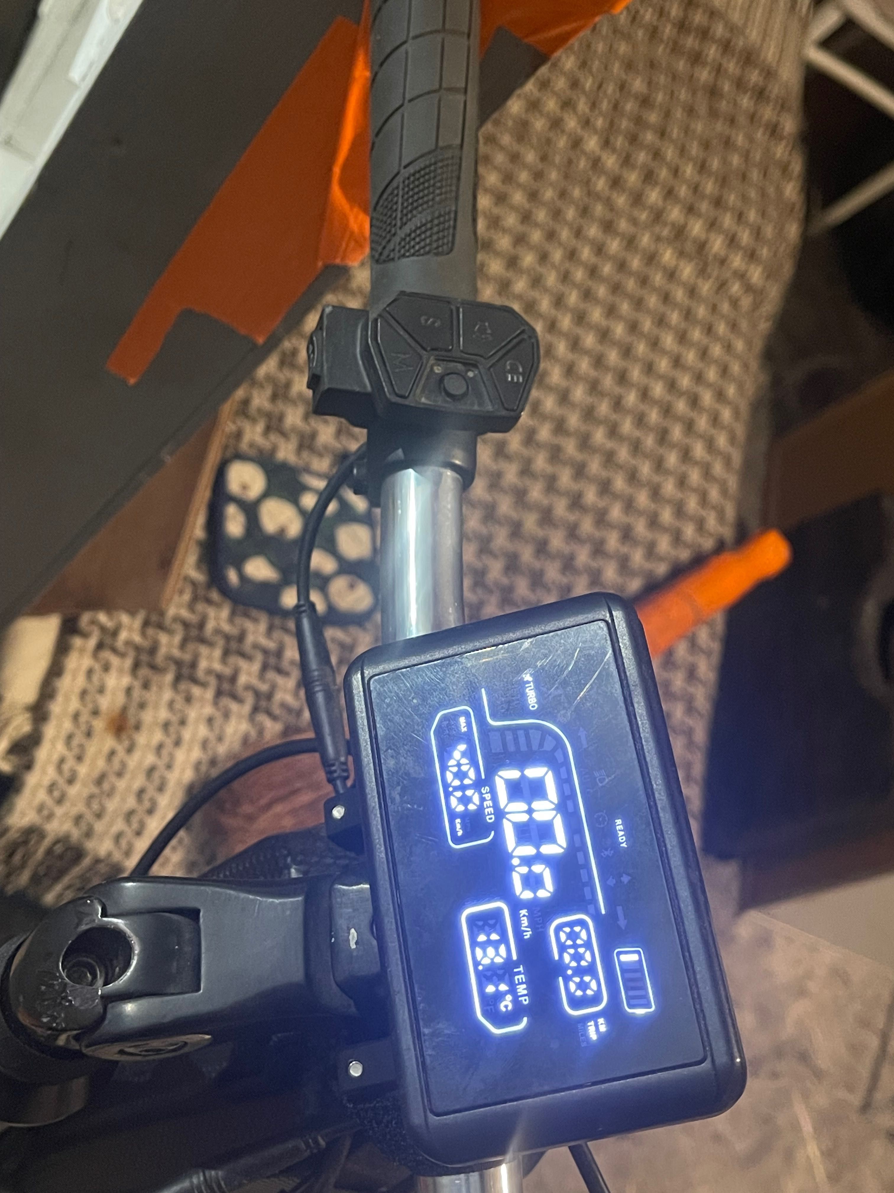 Hulajnoga elektryczna zewhel