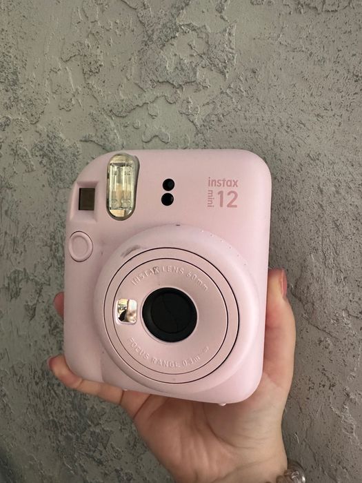 instax 12, фотоаппарат миттєвої зйомки
