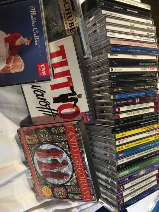 LOTE colecção de 35 CDs de música clássica