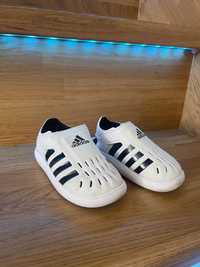 Кросівки босоніжки дитячі Adidas