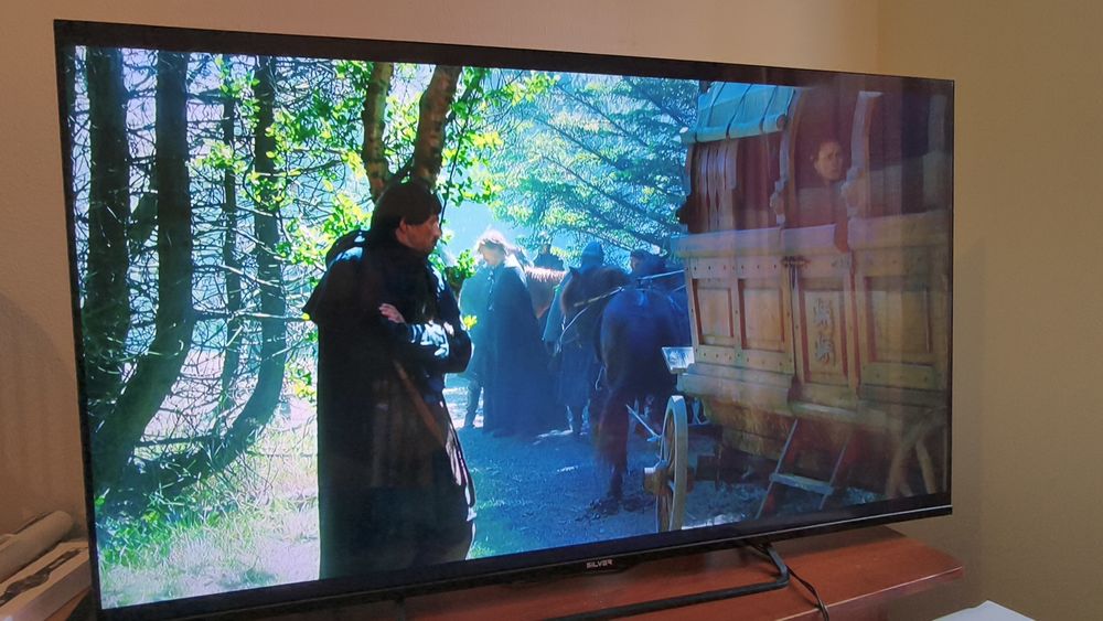 Smart TV 65 polegadas OLED Silver