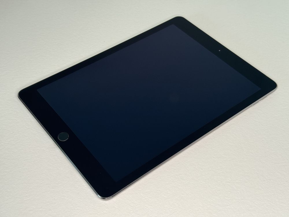 iPad Air 2 (A1567) 32GB - Cellular (LTE) - faktura VAT 23%