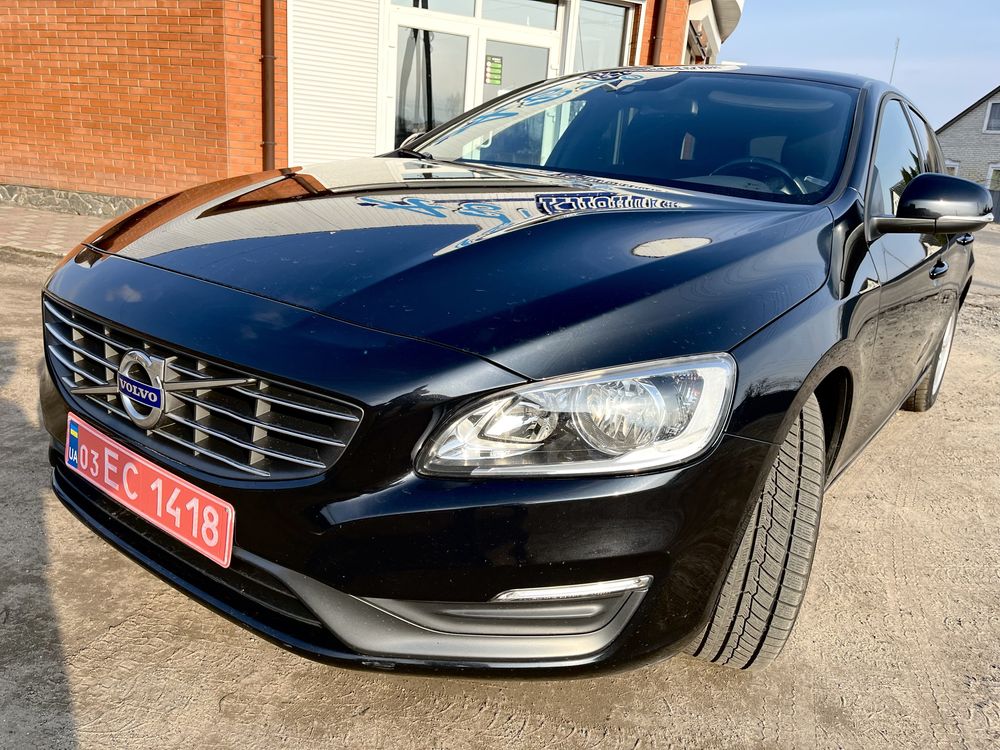 Продам авто з Бельгї Volvo v60 дизель 2014 рік