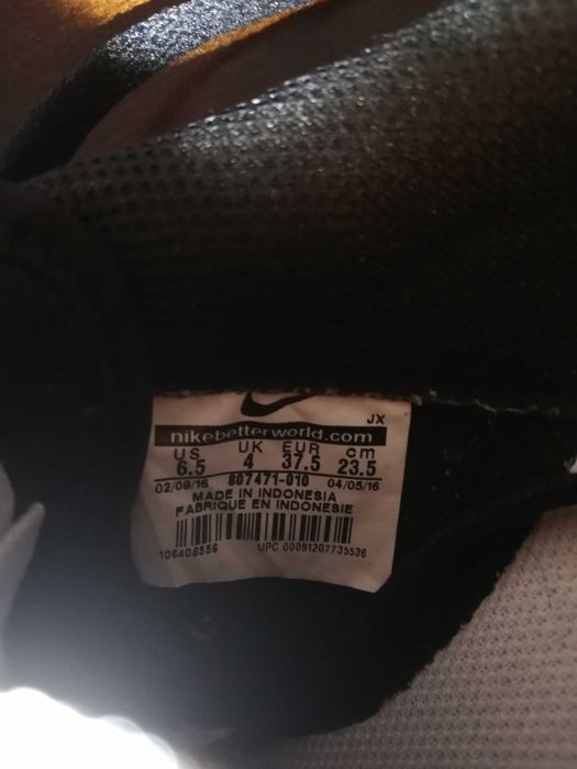 Tenis de mulher da Nikki