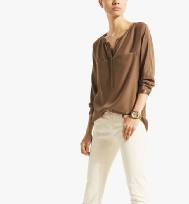 елегантна шовкова блуза Massimo Dutti