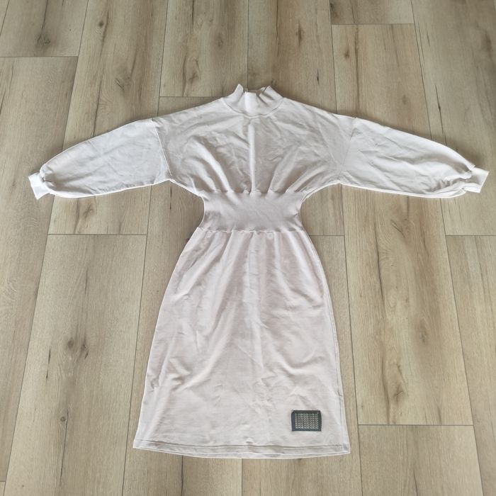 Sukienka dzianinowa dresowa La mu La..mu rozmiar S/M