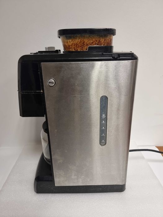 Ekspres przelewowy z młynkiem marki KAM400 AEG/ Elektrolux