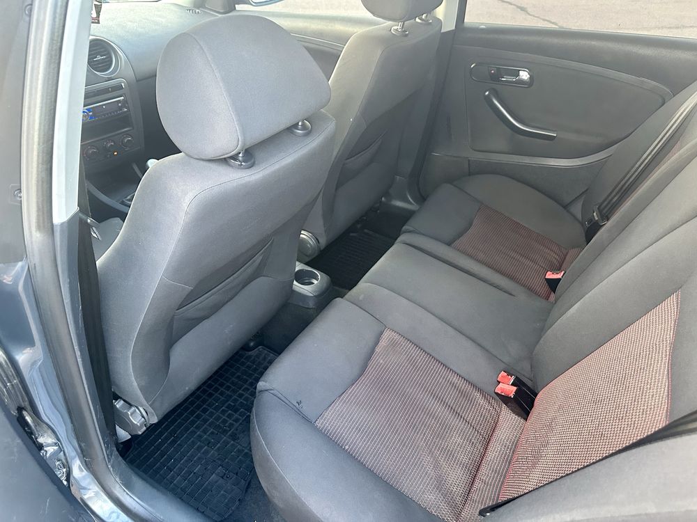 Seat Ibiza 1.4 газ/бенз