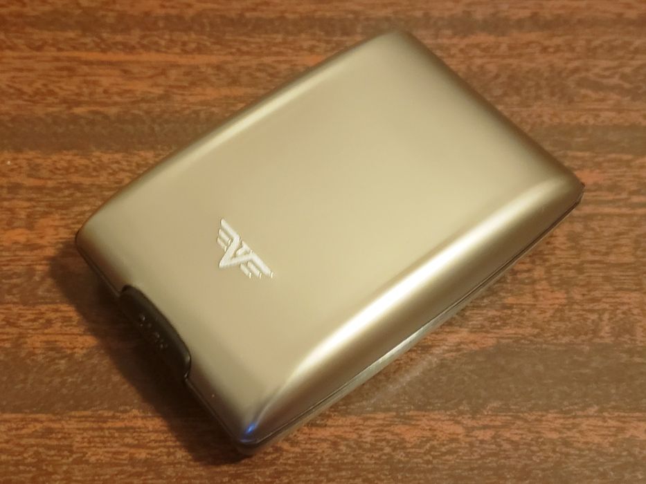 Porta cartões/dinheiro Camel Active