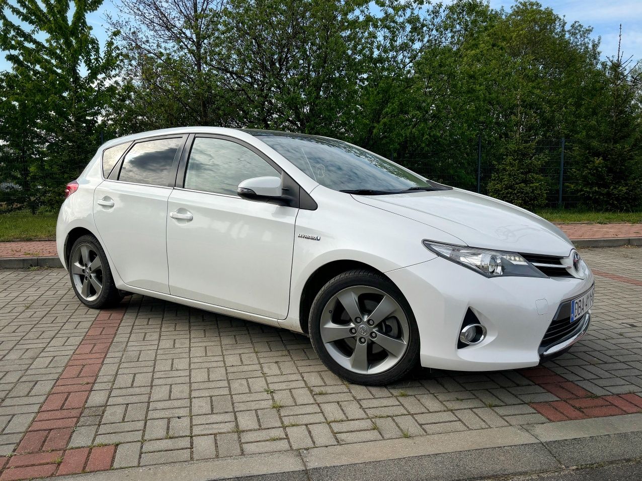 Toyota Auris hybrid